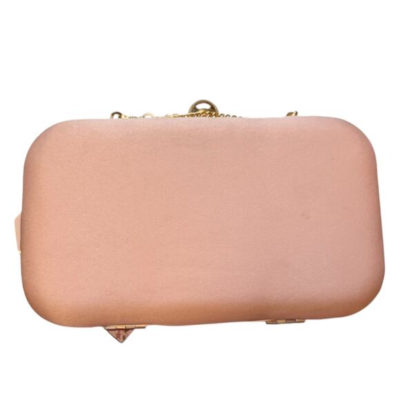 Badgley Mischka Jewel Peach Pearl Clutch Convertible Purse - Picture 8 of 10
